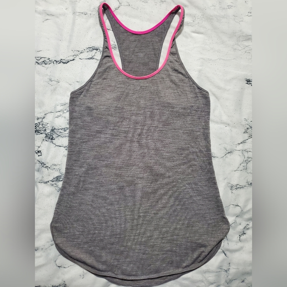 🥳 Lululemon Tank Top - Grey & Pink
